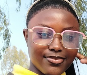 Tulela, 21, Windhoek