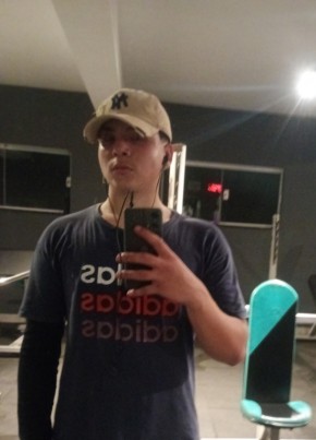 Marcos Vinicius из Alfenas 19 лет