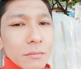 Ton, 41, Lampang