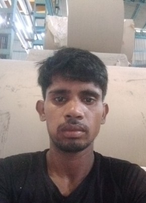 Liyakat, 19, India, Chennai