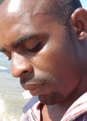 Vincent utui, 39, iRiphabhuliki yase Ningizimu Afrika, Boksburg