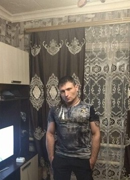Руслан, 32, Россия, Богородицк