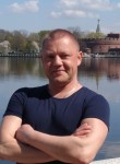 Dmitriy, 47, Moscow