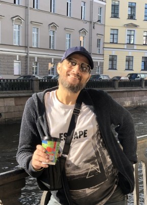 Денис, 48, Россия, Санкт-Петербург