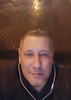 Леонид из Красноярска 43 года
