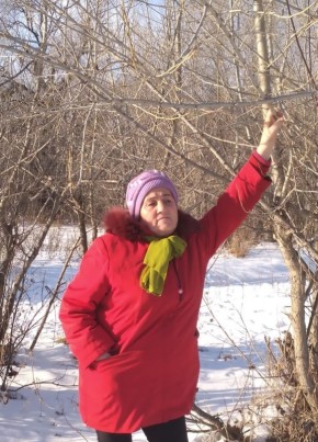 Нина, 65, Россия, Бийск