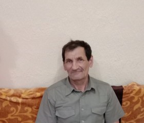 юрий, 65 лет, Новороссийск