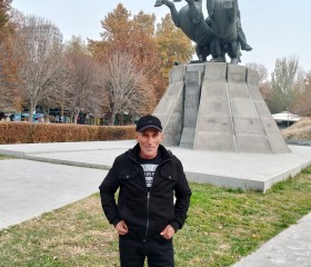 Tolik, 52, Gyumri