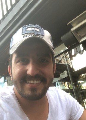 ufuk, 33, Türkiye Cumhuriyeti, İstanbul