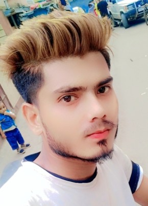 Sahil Khan, 18, India, Calcutta
