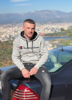 Aldi, 29, Albania, Tirana