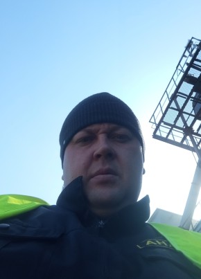 Антон из Междуреченска 41 год