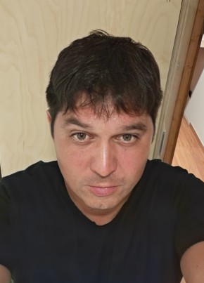 Артём из Владивостока 39 лет