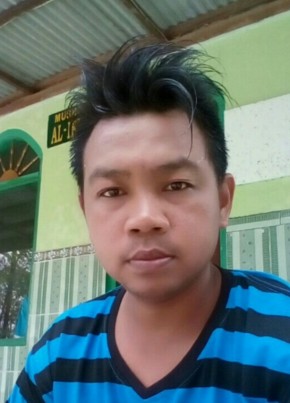 Wahyu, 34, Indonesia, Klaten