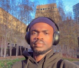 Josh, 33, City of London