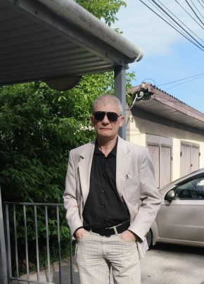 Вадим из Симферополи 53 года