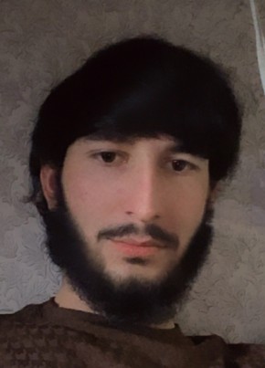 Бахром из Лобни 22 года