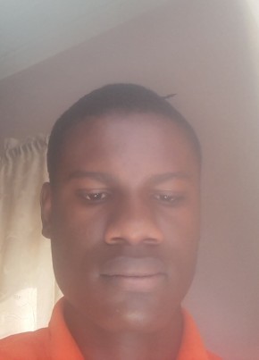 James, 18, Nigeria, Abuja