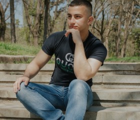 Михаил, 23 года, Симферополь