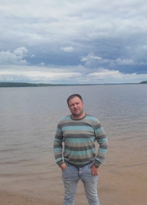 Mikhail, 37, Russia, Koryazhma