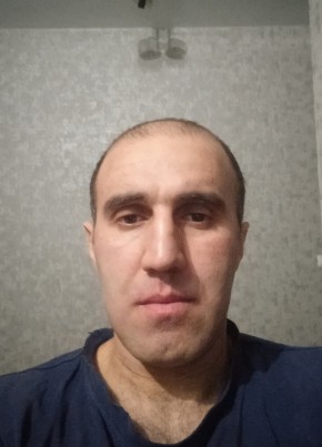 Мушфиг Мириев