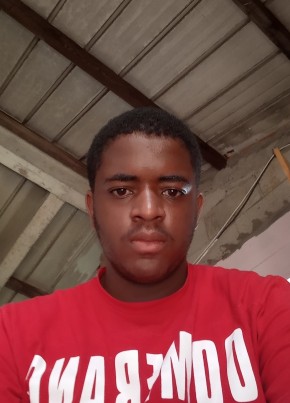 Pitton, 21, Martinique, Ducos
