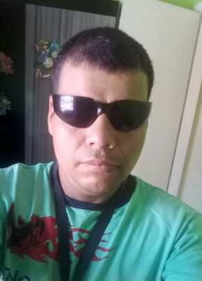 Alexsandro, 43, República Federativa do Brasil, Curitiba