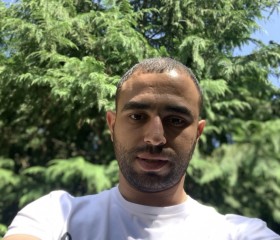 Suren Bareyan, 30, Yerevan