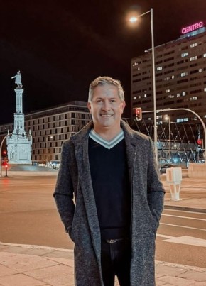 Mark James из Amsterdam 58 лет