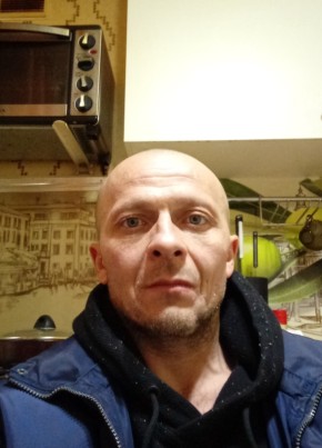 Виталий Артемьев, 42, Россия, Надым