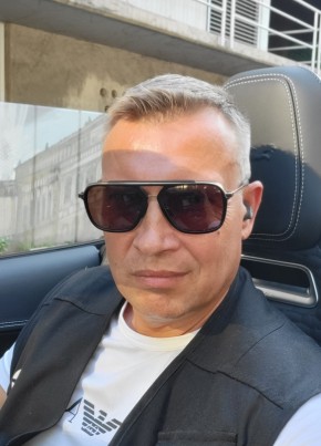 Andrzej из Kelsterbach 53 года