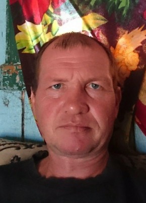 Василий из Заринска 49 лет
