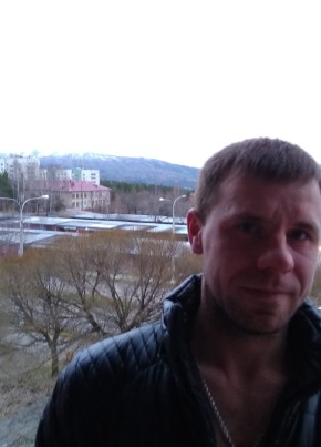 Александр, 35, Россия, Трёхгорный