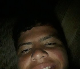 João , 22, Agudos