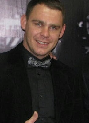 Евгений из Днепра 44 года