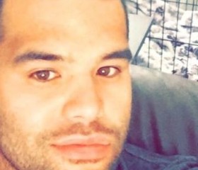 Aaron, 36, Walnut Grove