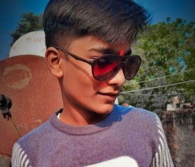 Ravi, 19, Balrampur