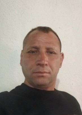 Drenea daniel из La Villa y Corte de Madrid 47 лет