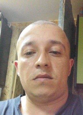 Евгений, 37, Россия, Родино
