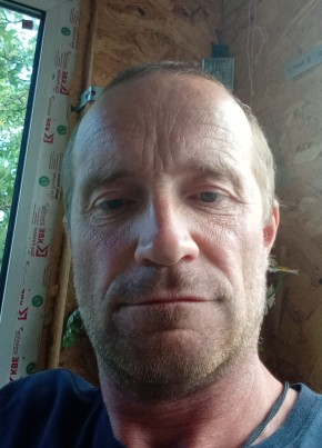 Иван, 40, Россия, Псков