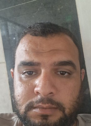 محمود из أبوظبي 32 года