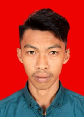 FERNANDO BRYAN T из Kota Denpasar 22 года