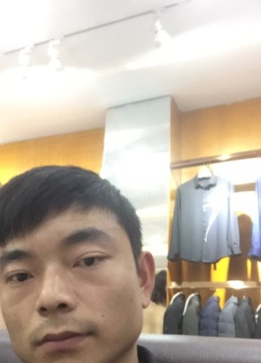 刘亚, 34, 中华人民共和国, 武汉