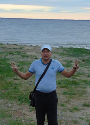 Олег, 46, Россия, Балашов