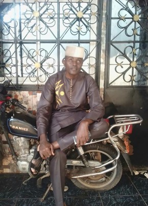 Ben, 47, Republic of Cameroon, Yaoundé