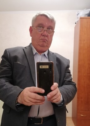 Михаил из Колпино 59 лет