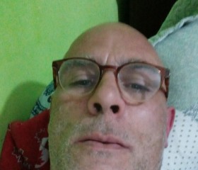 Luke, 34, Northampton