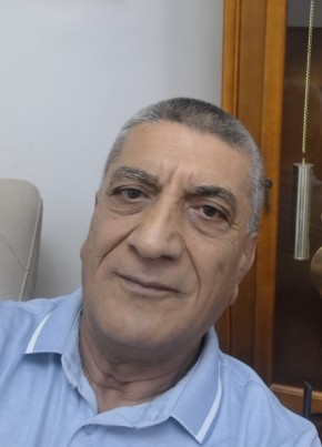 Bay из Aşgabat 70 лет