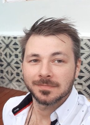 Artem, 32, Canada, Kelowna