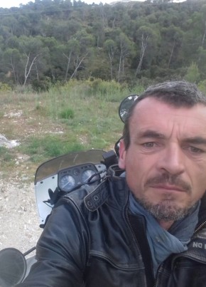 fred, 51, République Française, Châteaurenard